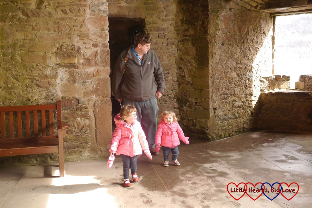 Urquhart Castle - Little Hearts, Big Love