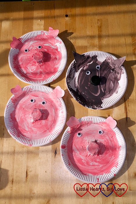 Paper plate three little pigs and big bad wolf: The Friday Focus 22/05/15 - Little Hearts, Big Love