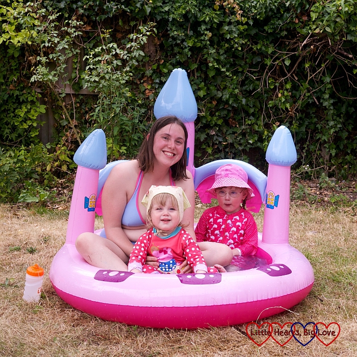 Sitting in the paddling pool - The Friday Focus 03/07/15 - Little Hearts, Big Love