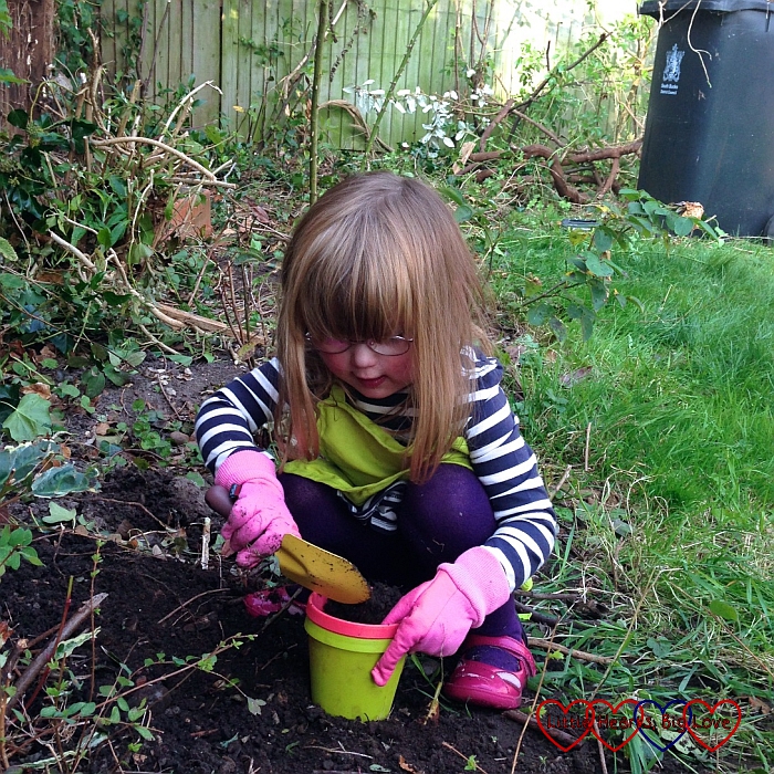 Clearing out the garden - Little Hearts, Big Love