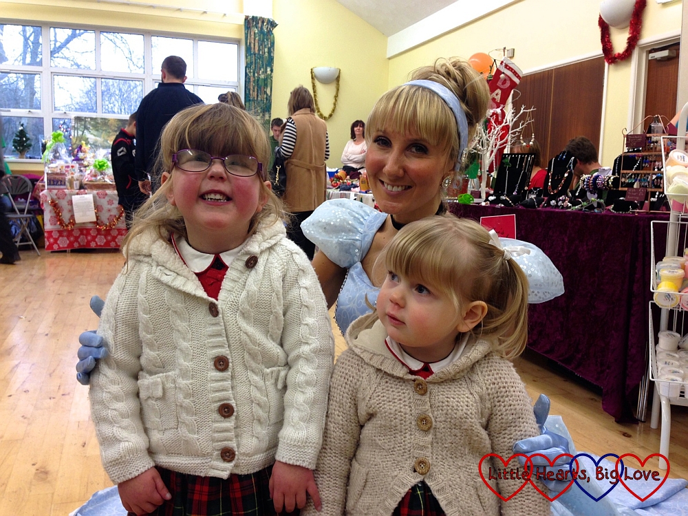 Meeting Cinderella at a charity Christmas fayre - The Friday Focus 11/12/15 - Little Hearts, Big Love