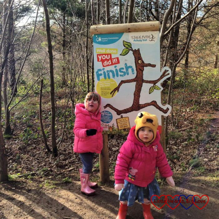 Stick Man trail at Wendover Woods - The Friday Focus 05/02/16 - Little Hearts, Big Love