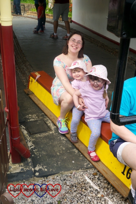 Riding the trains at Ickenham Miniature Railway with Mummy