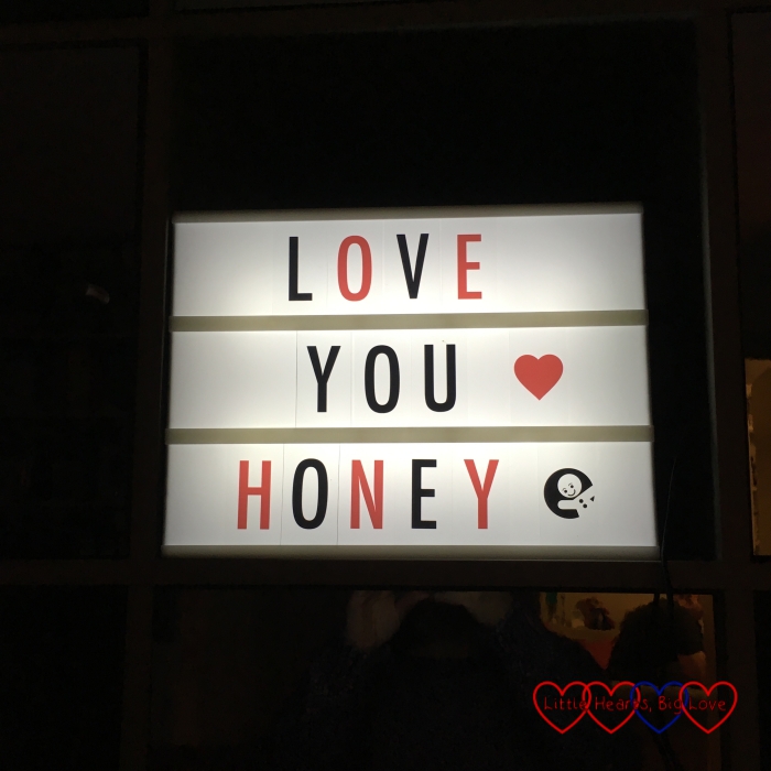 "Love you honey" - a message from hubby on my new lightbox