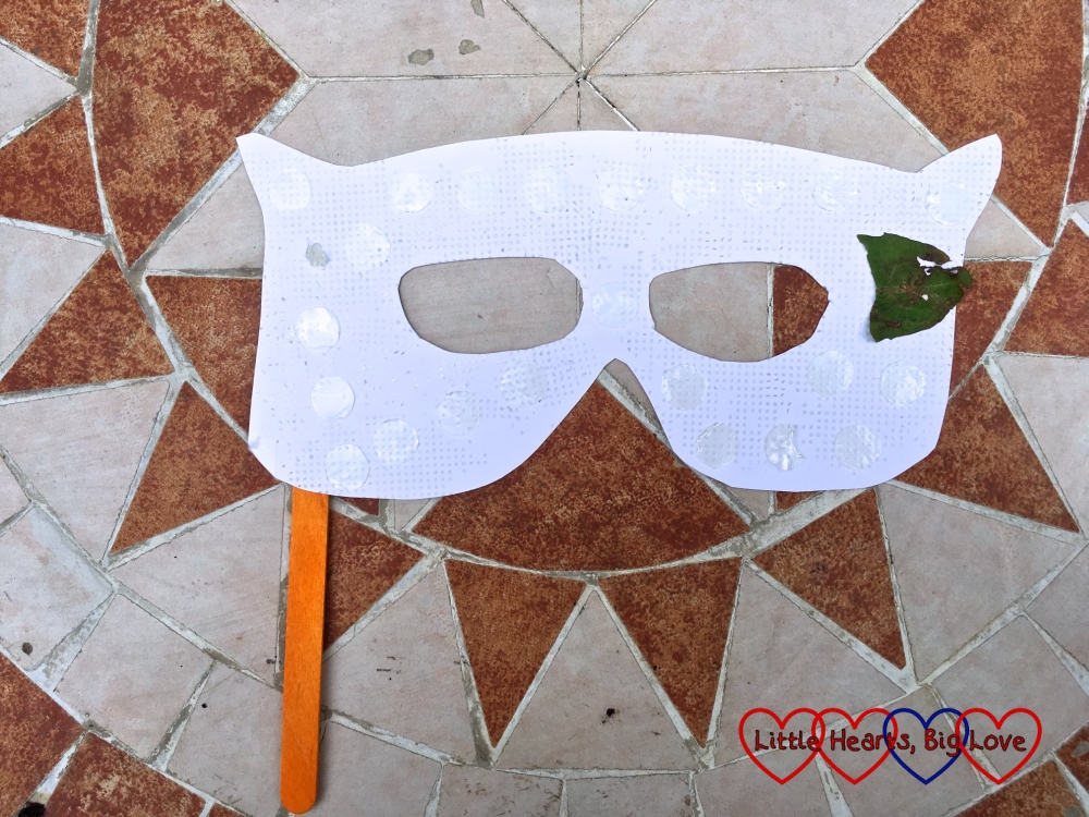 The mask covered with glue dots