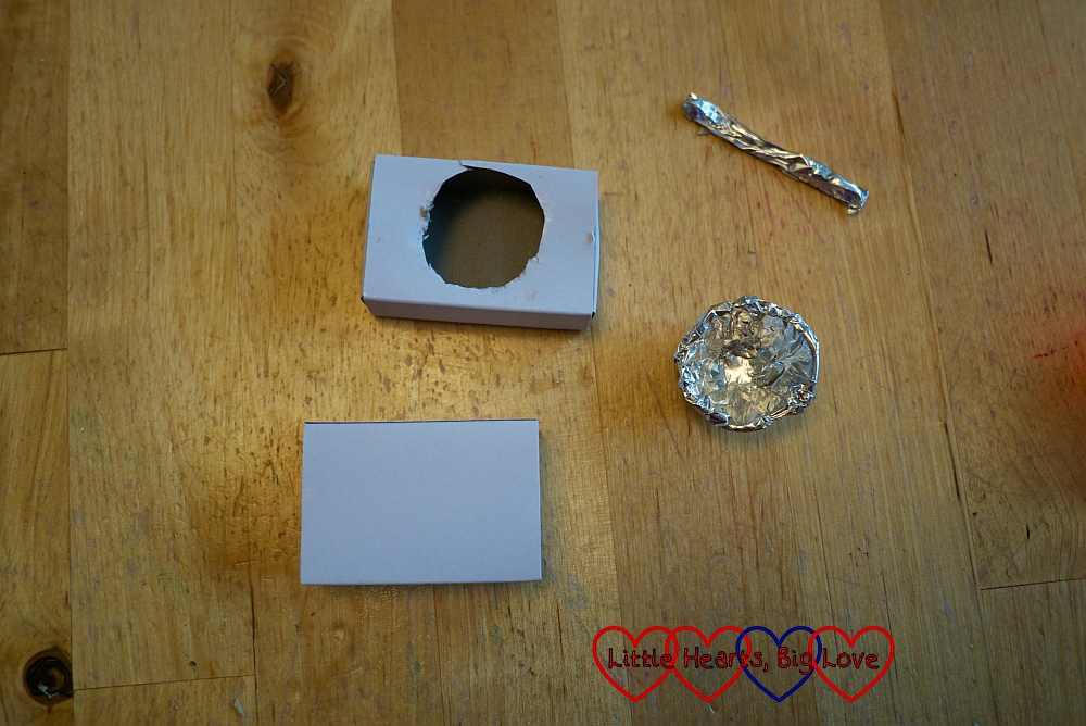 The pieces that make up the miniature sink