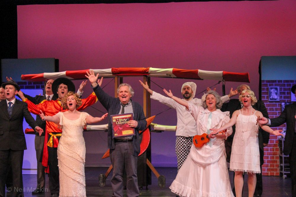 A cast photo from the Drowsy Chaperone taken during the finale
